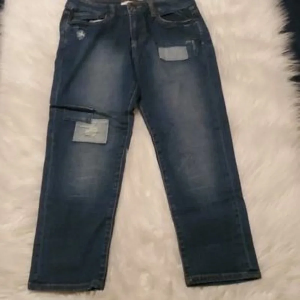 Life in Progress distressed cropped jeans size 27